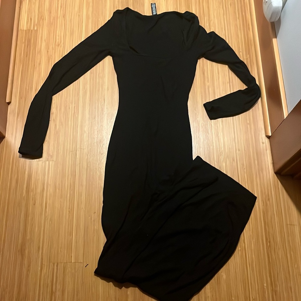 Skims long sleeve microribbed stretchy black maxi soft lounge dress in size XS